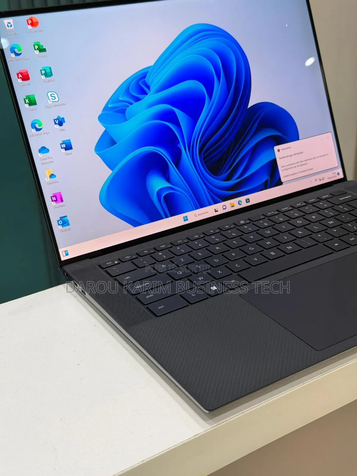 Nouveau Dell Precision 5560 32GB Intel Core i7 SSD 512GB