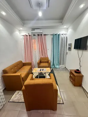 Meublé 1chbre Studio dans Yasalam Business, Mermoz Sacré-Cœur à Louer