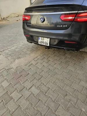 Mercedes-Benz GLE-Class 2018 Doré