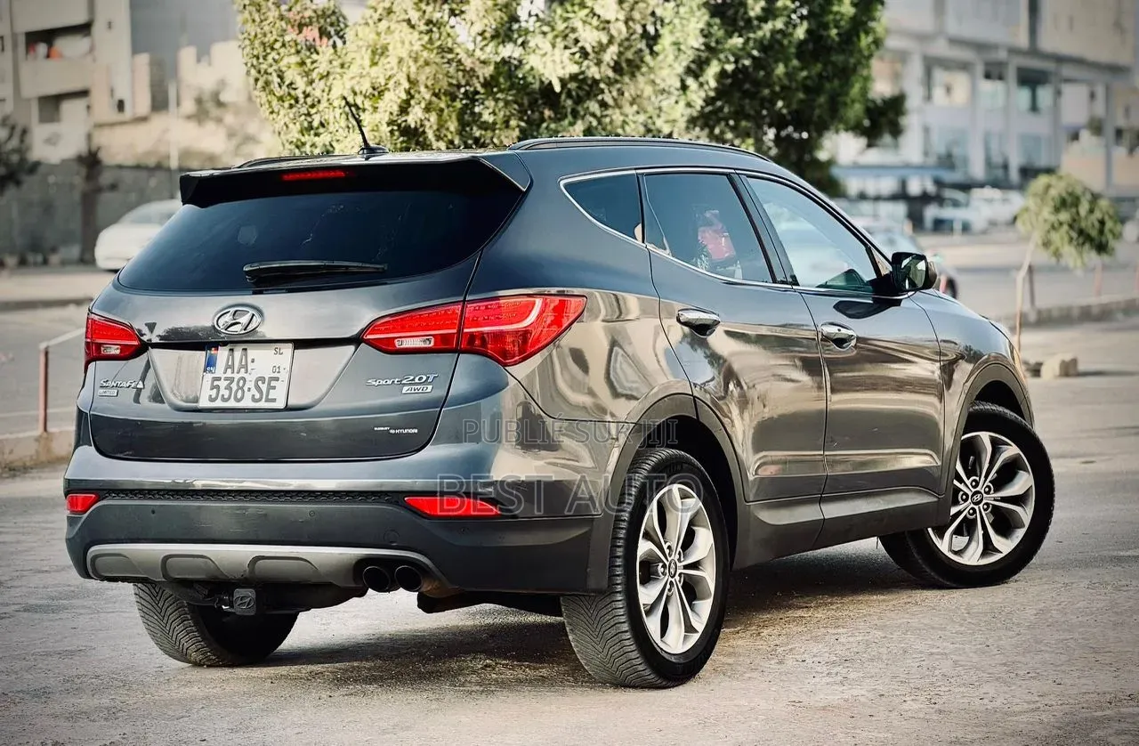 Hyundai Santa Fe 2016 Noir