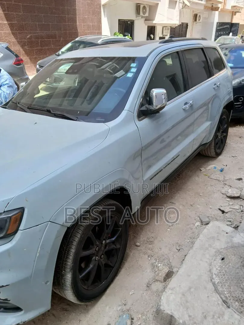 Jeep Grand Cherokee 2017 Bleu