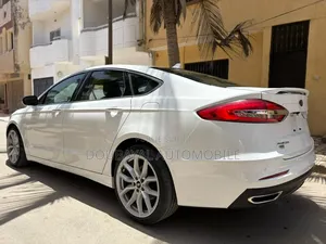 Ford Fusion Titanium AWD 2019 Blanc