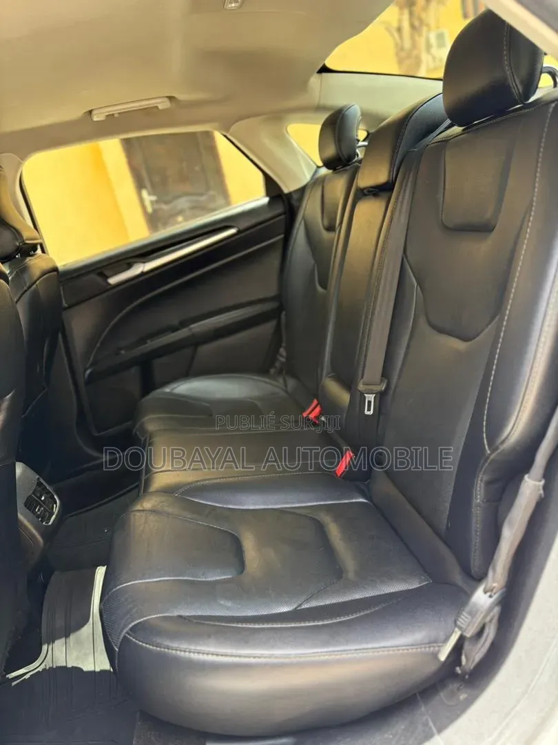 Ford Fusion Titanium AWD 2019 Blanc