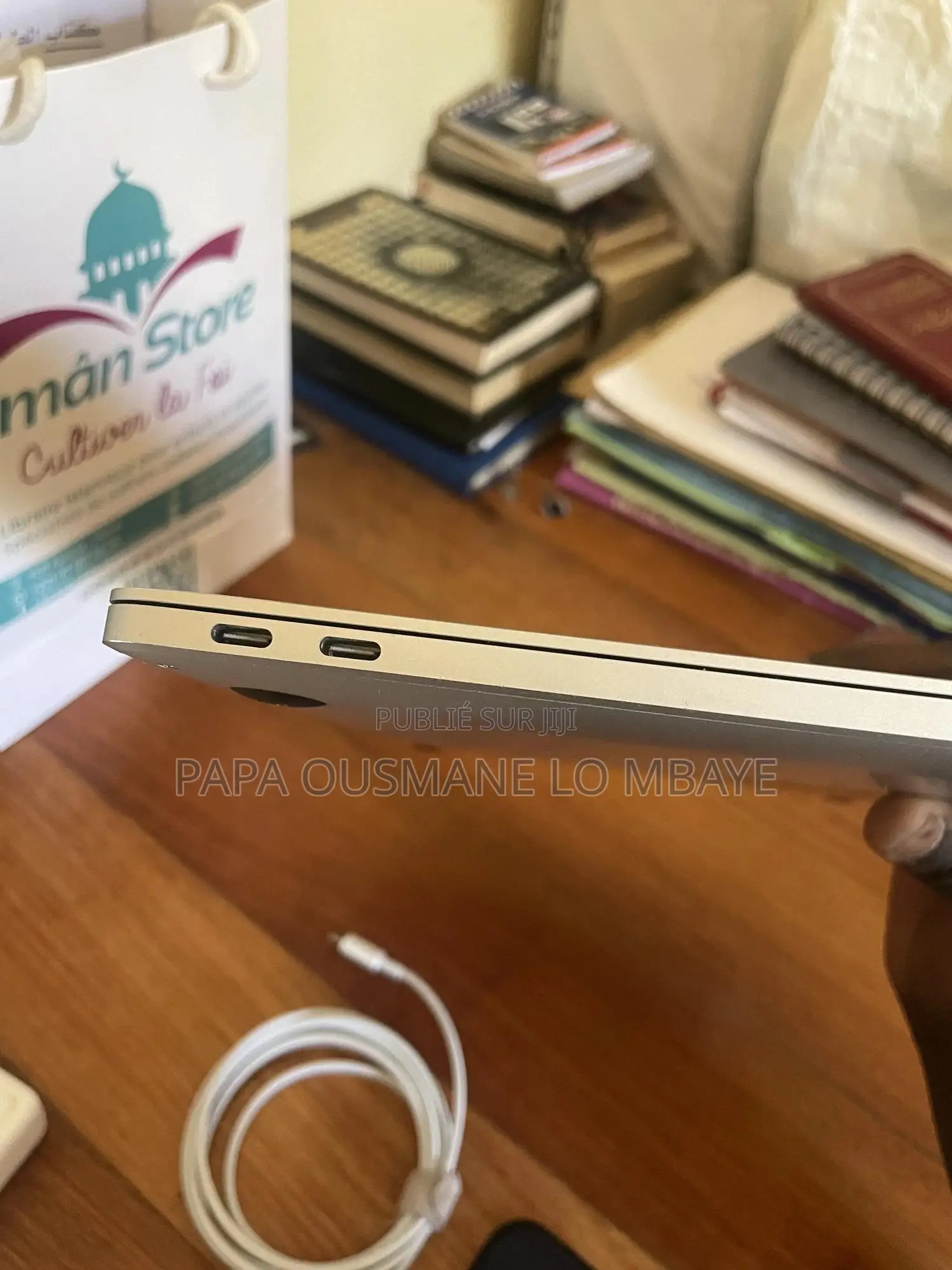 Ordinateur portable Apple MacBook Pro 2017 16GB Intel Core i7 SSD 256GB