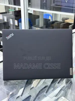 Nouveau Lenovo ThinkPad T14s G4 32GB AMD Ryzen 7 SSD 512GB