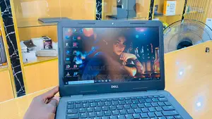 Nouveau Dell Latitude 3189 8GB Intel Core i3 SSD 128GB