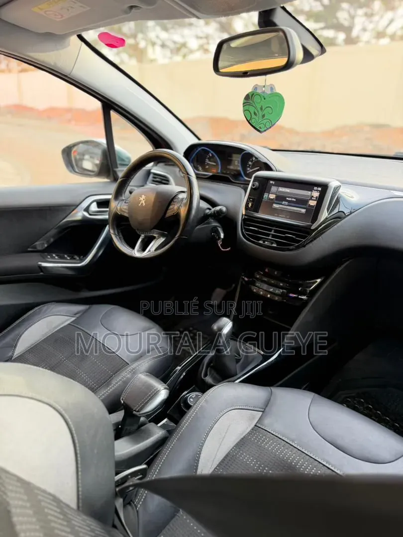 Peugeot 2008 2016 Rouge