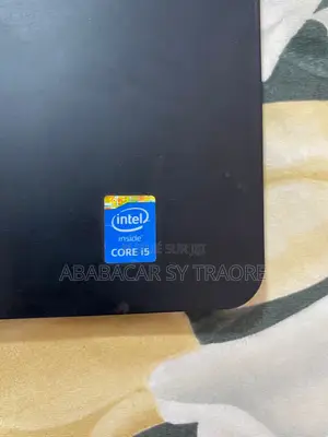 Ordinateur portable Dell Latitude 3550 8GB Intel Core i5 HDD 512GB