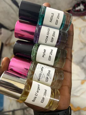Vente De Parfumerie
