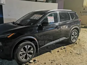 Nissan Rogue SV 2023 Noir