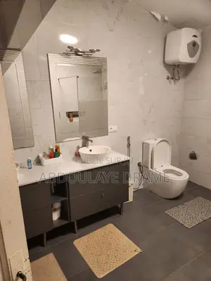 11chbre Villa dans Yoff à Vendre