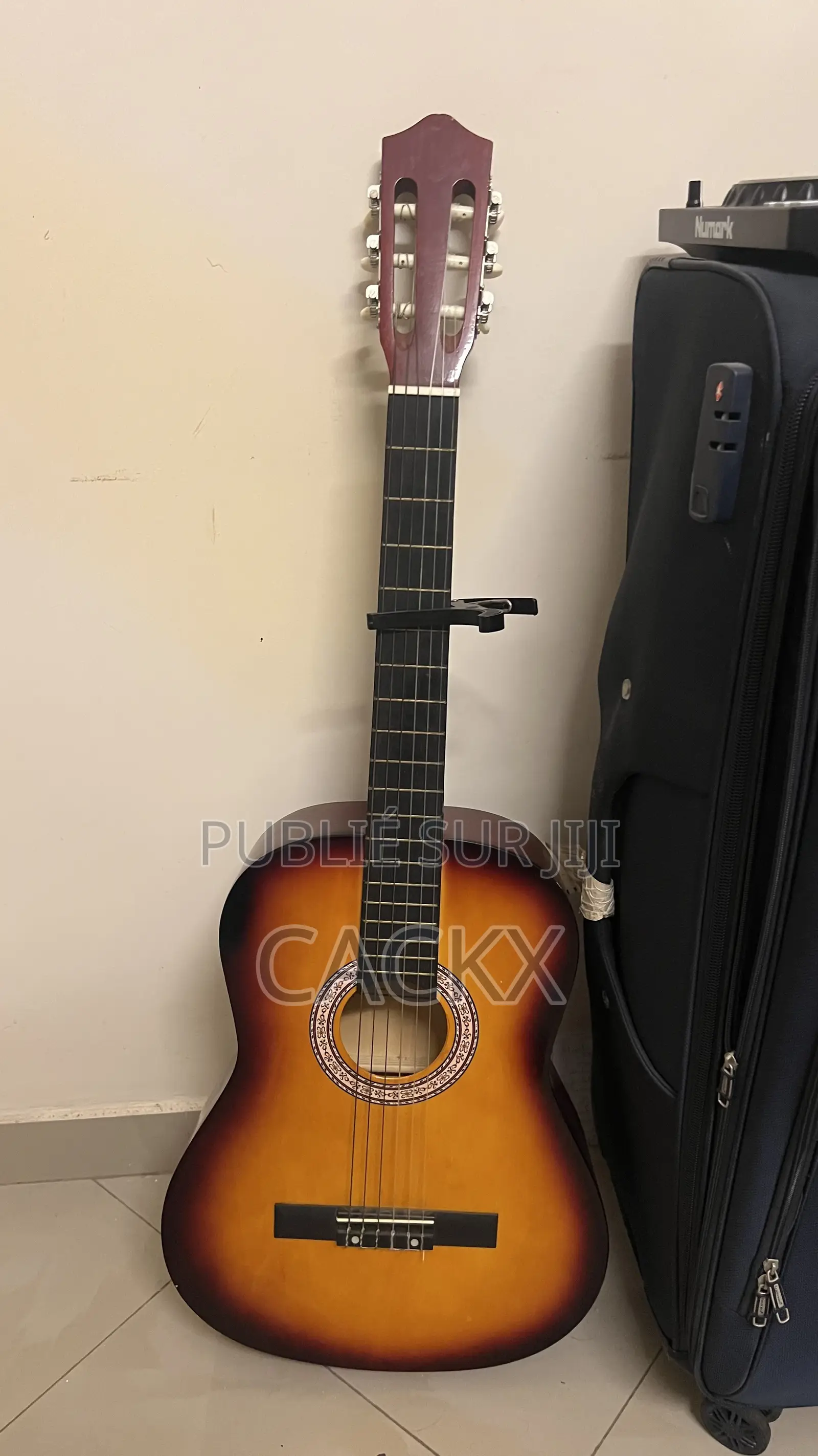 Guitar Classic Avec Accessoires