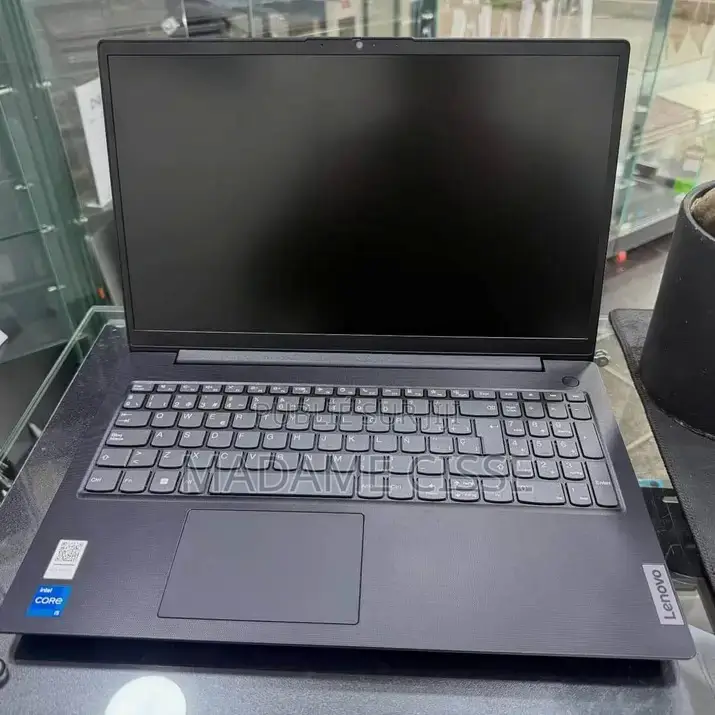 Nouveau Ordinateur portable Lenovo V15 G4 16GB Intel Core i5 SSD 512GB
