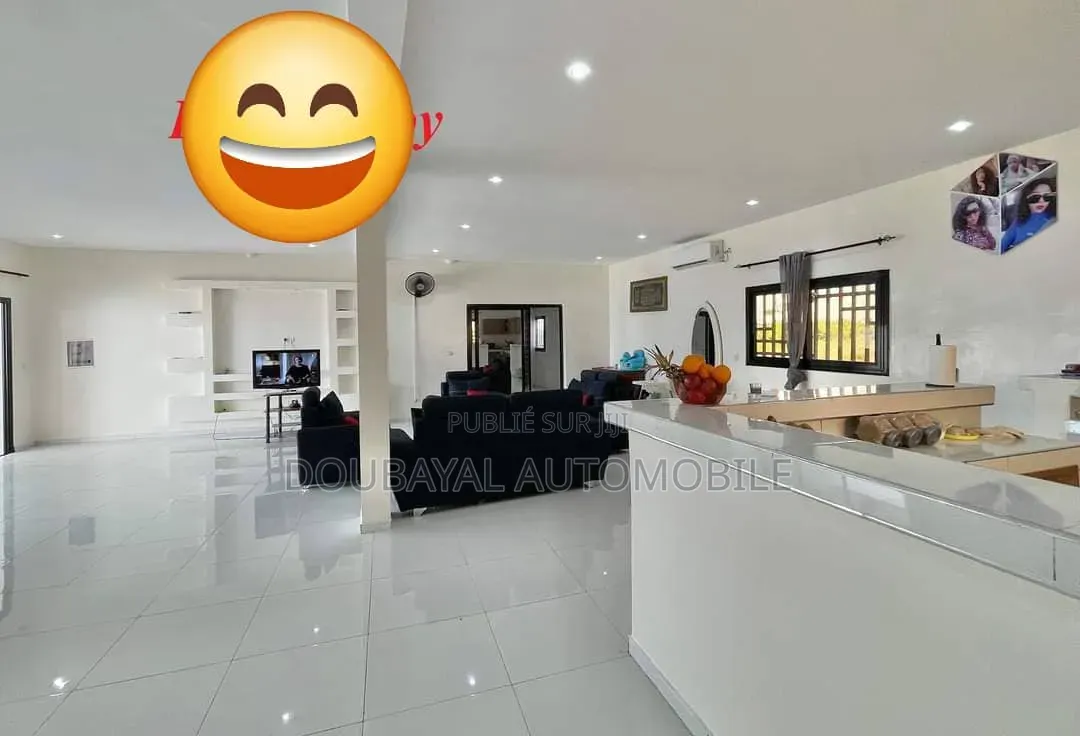 3chbre Villa dans Mbeur Saly, Thiès Sud à Vendre