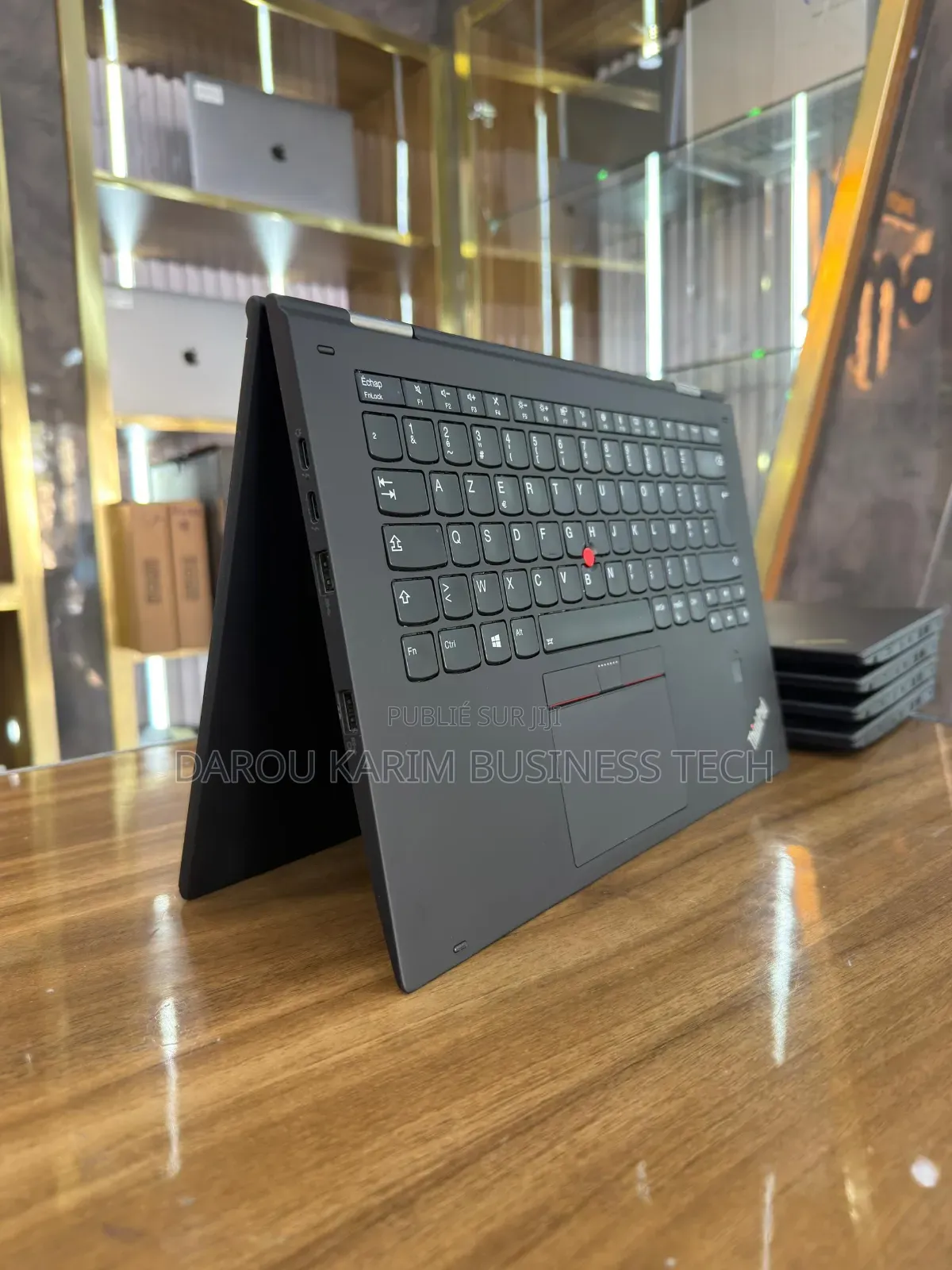 Nouveau Lenovo Thinkpad X1 Yoga 8GB Intel Core i5 SSD 256GB