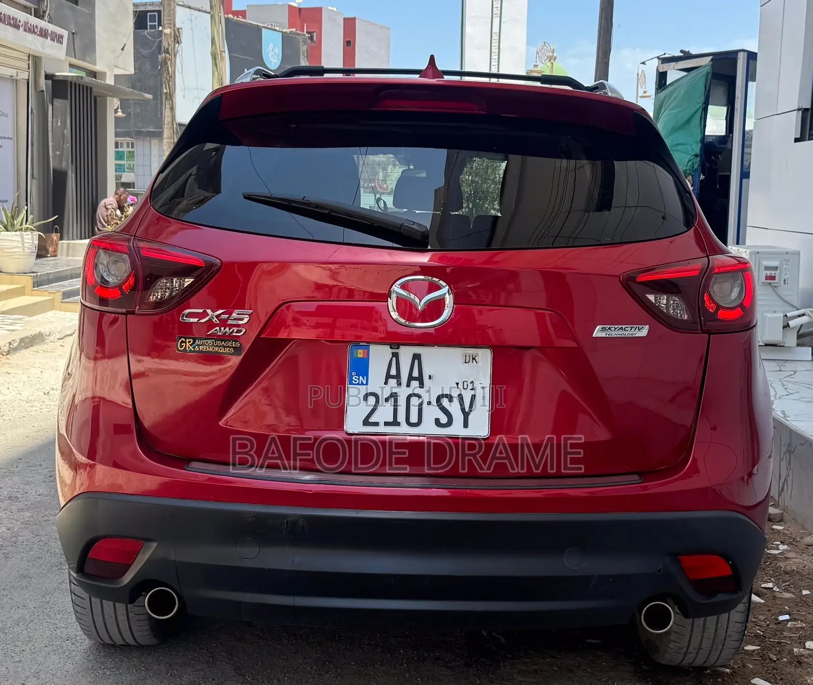 Nouveau Mazda E2200 2016 Rouge