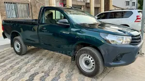 Toyota Hilux 2023 Noir