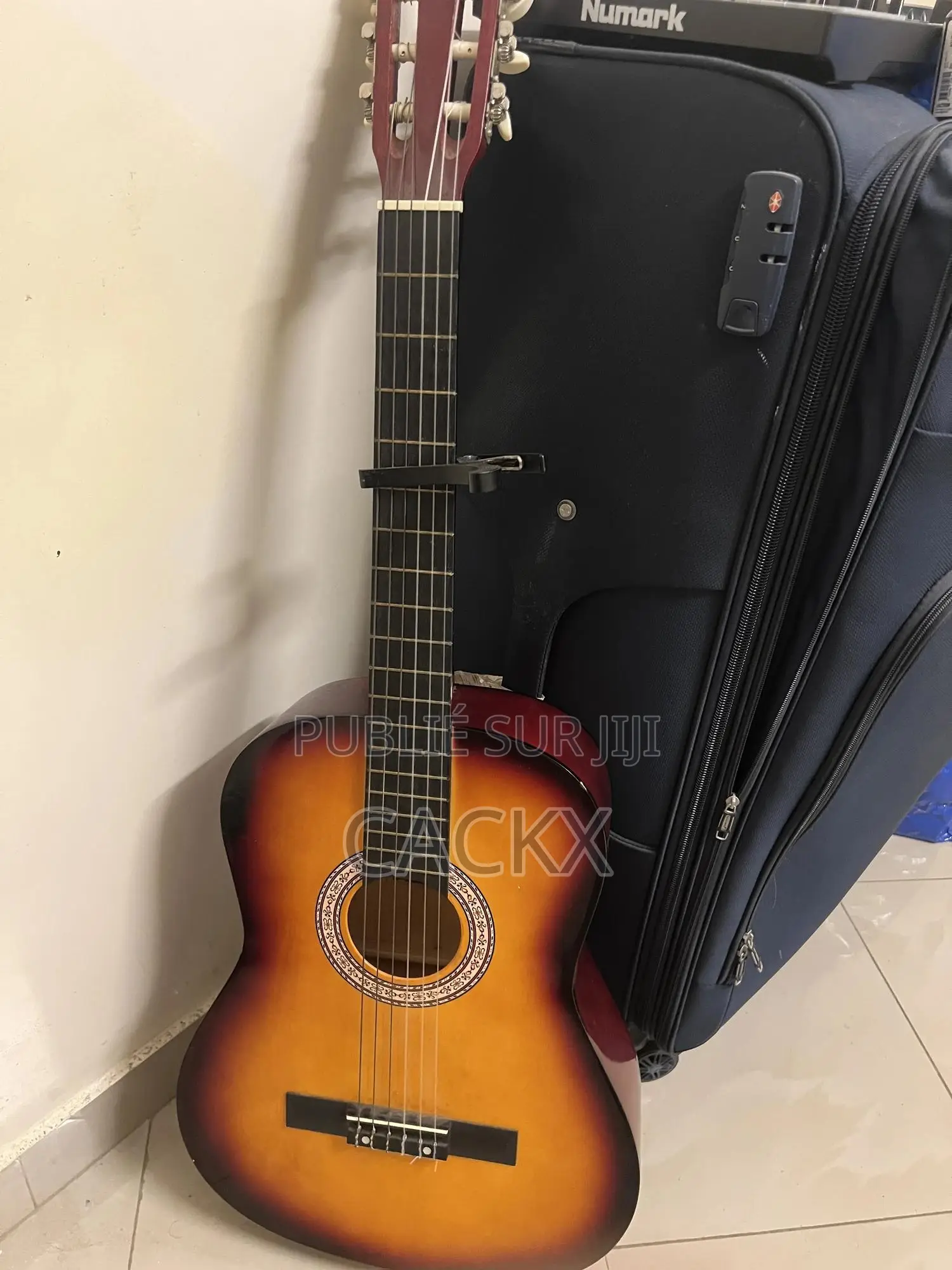 Guitar Classic Avec Accessoires