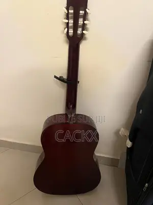 Guitar Classic Avec Accessoires