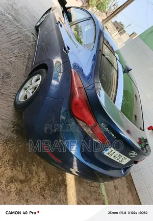 Hyundai Elantra 2015 Bleu