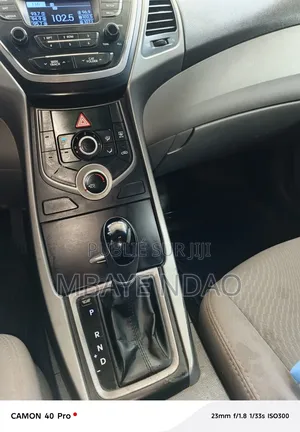 Hyundai Elantra 2015 Bleu