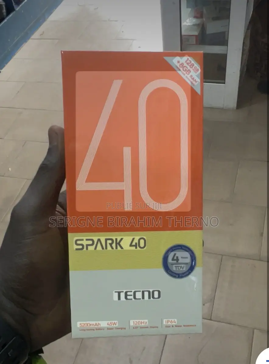 Nouveau Tecno Spark 20 128 GB Bleu