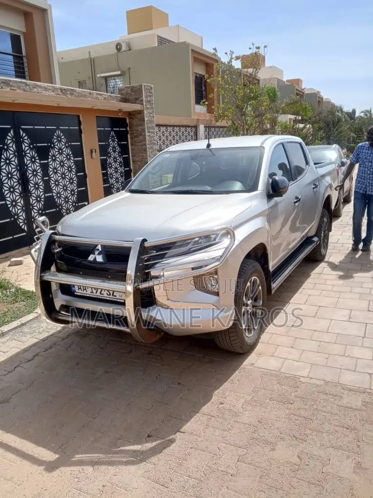 Mitsubishi L200 2024 Autre