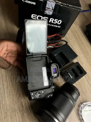 Canon Eos R50 + Objectif 18-45 Mm + 55-210 Mm Is STM