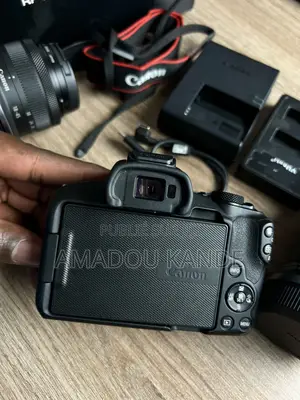 Canon Eos R50 + Objectif 18-45 Mm + 55-210 Mm Is STM