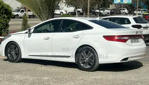 Hyundai Grandeur 2015 Blanc