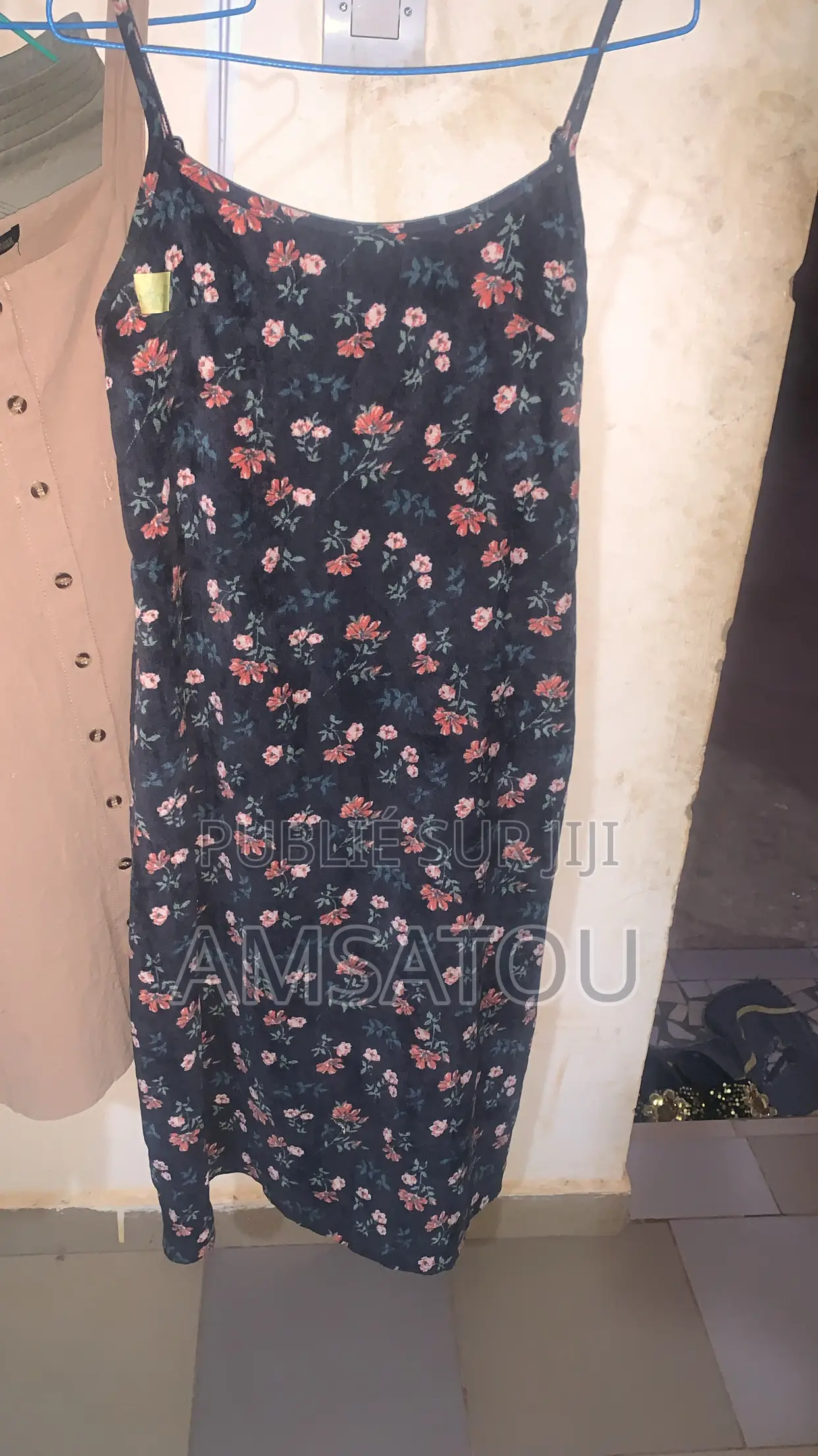 Lots De Robe