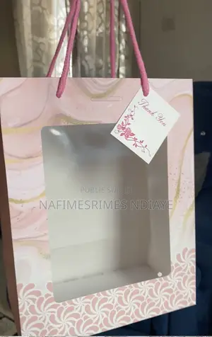 Sacs Cartonnés Et Sachets Beignets Pour Baptême