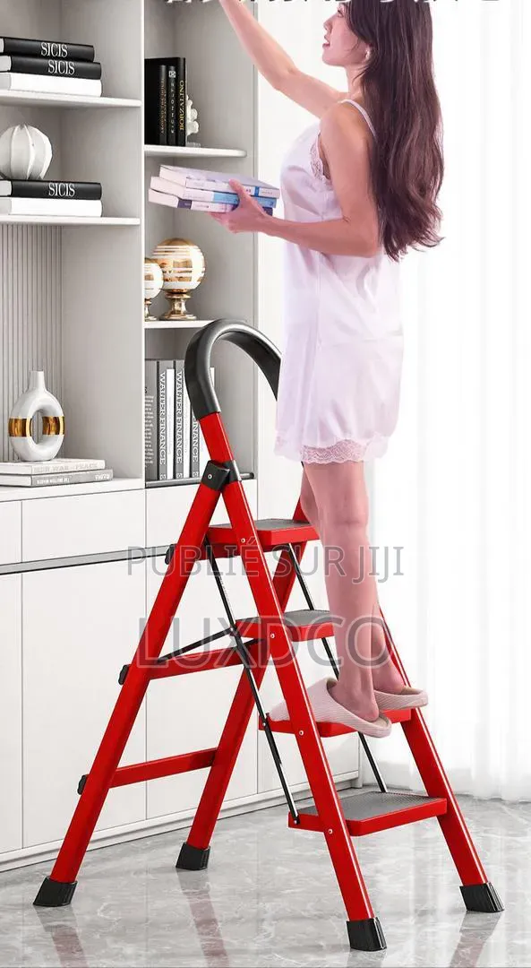 Échelle en Métal Escabeau 4 Et 5 Marches Pliable