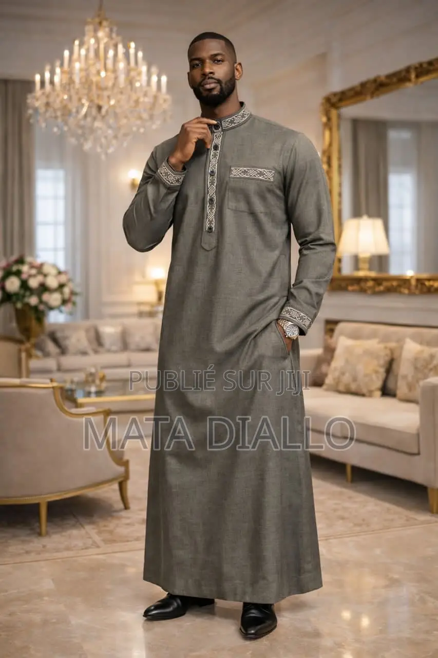 Dialabé Avec Pantalon