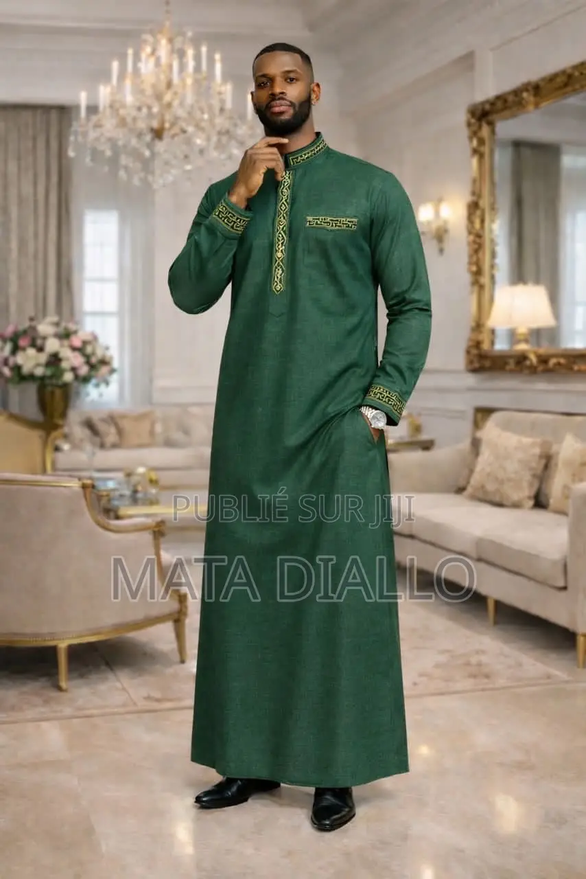 Dialabé Avec Pantalon