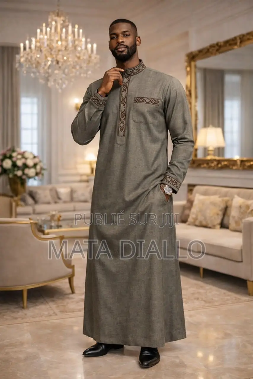 Dialabé Avec Pantalon