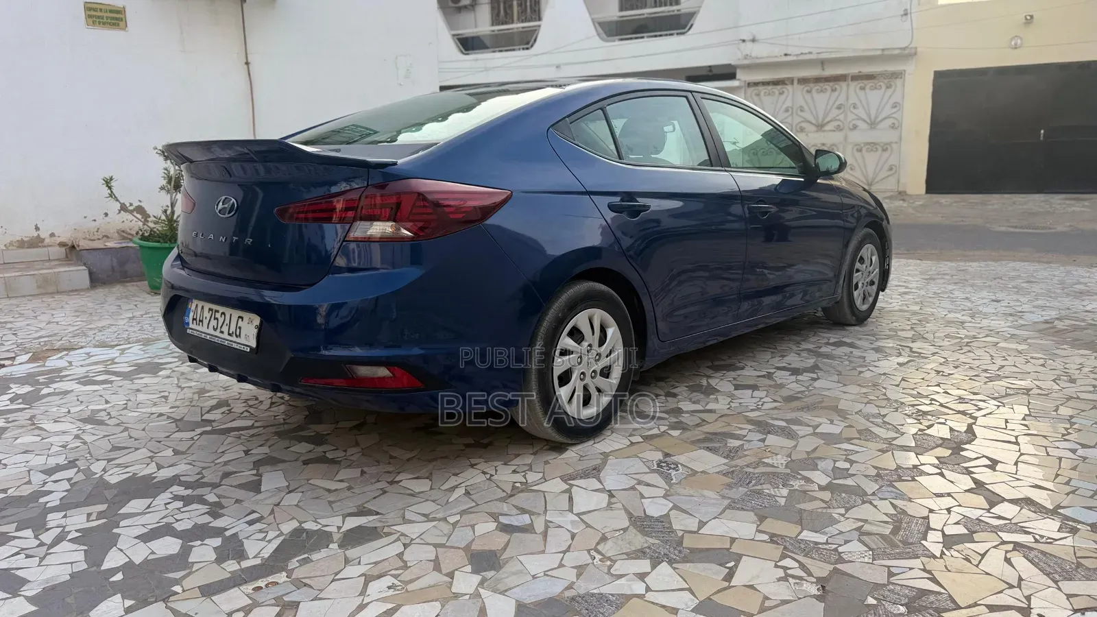 Hyundai Elantra 2019 Bleu