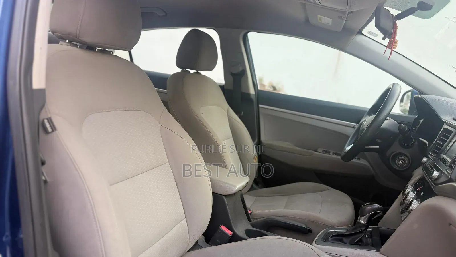 Hyundai Elantra 2019 Bleu