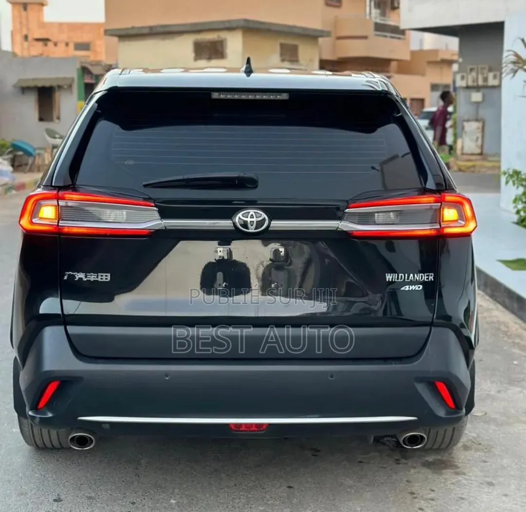 Toyota RAV4 2022 Noir