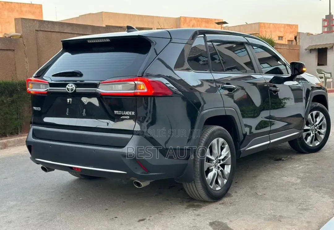 Toyota RAV4 2022 Noir