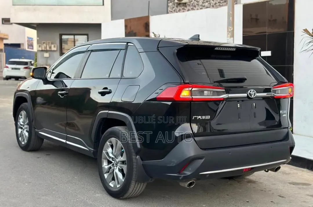 Toyota RAV4 2022 Noir