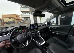 Toyota RAV4 2022 Noir