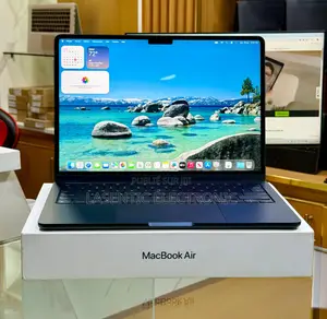Nouveau Apple MacBook Air 2025 M4 13-inch 16GB Apple M4 SSD 256GB