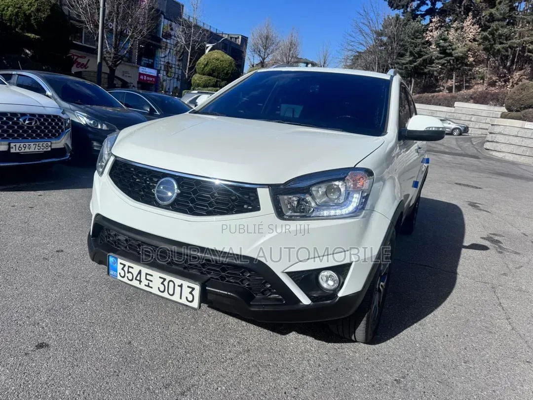 SsangYong Korando 2016 Blanc