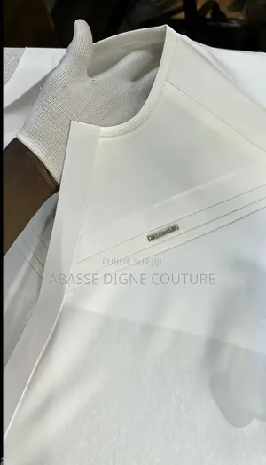 Abasse Digne Couture Viande Des Vêtements Homme Et Dames