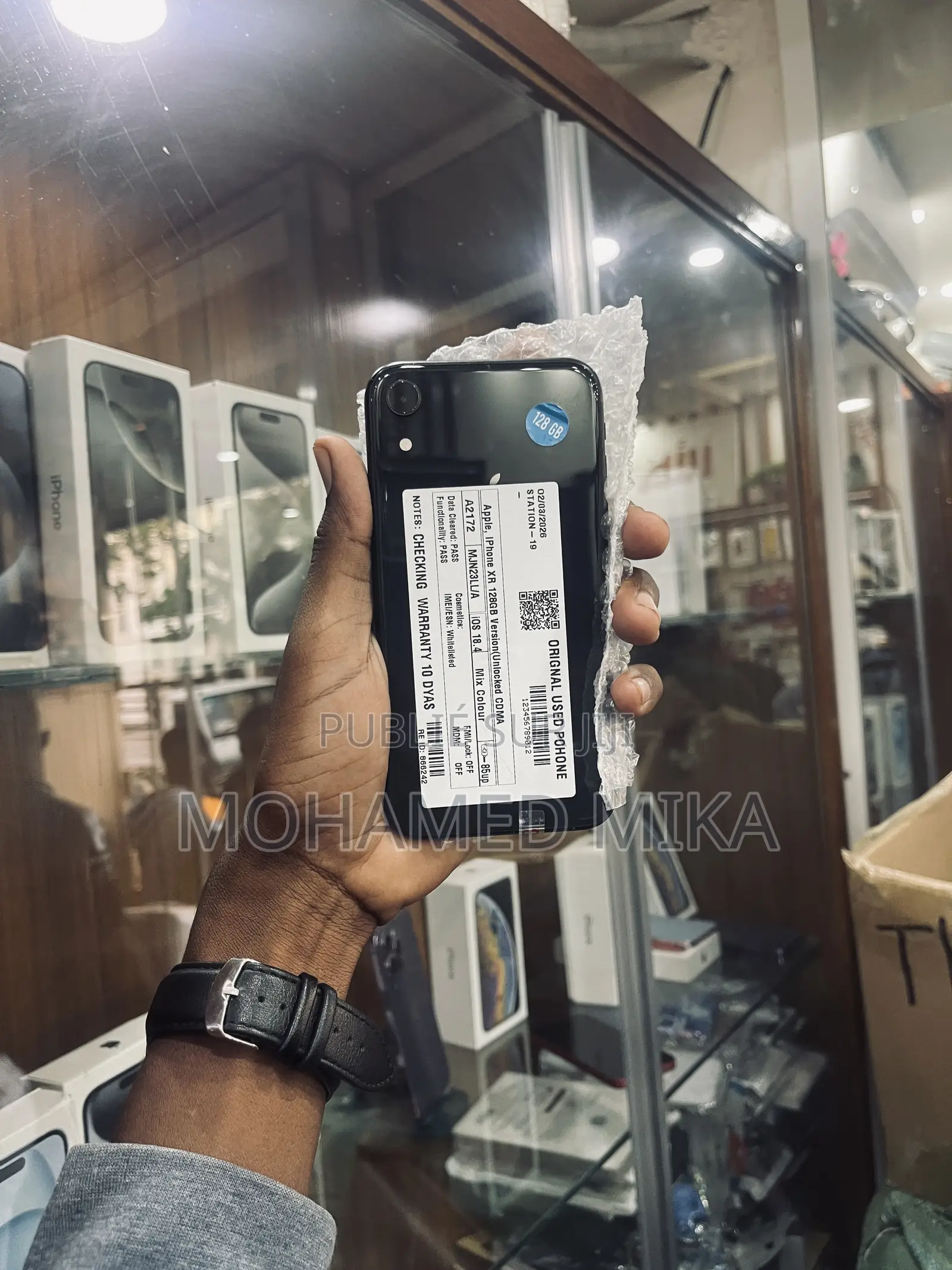 Nouveau Apple iPhone XR 128 GB Noir