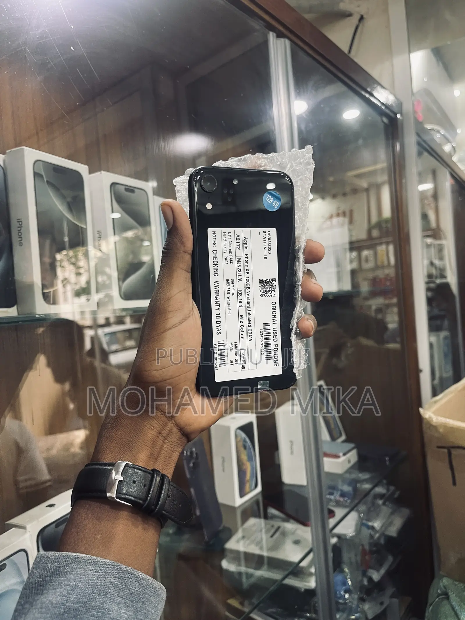 Nouveau Apple iPhone XR 128 GB Noir