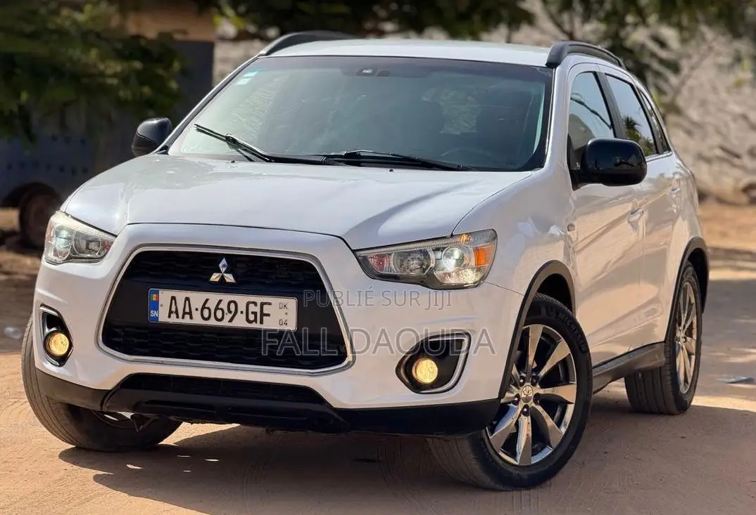 Mitsubishi RVR 2013 Blanc