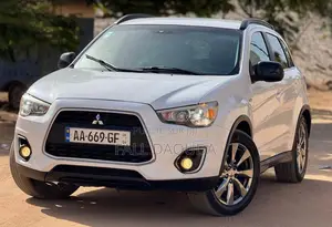 Mitsubishi RVR 2013 Blanc