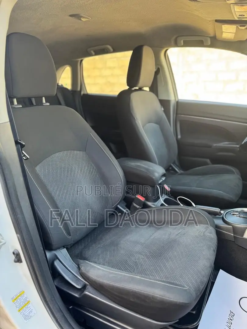 Mitsubishi RVR 2013 Blanc